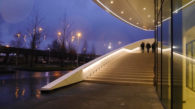 Hilton Hotel Amsterdam Schiphol verlichte trapleuning 