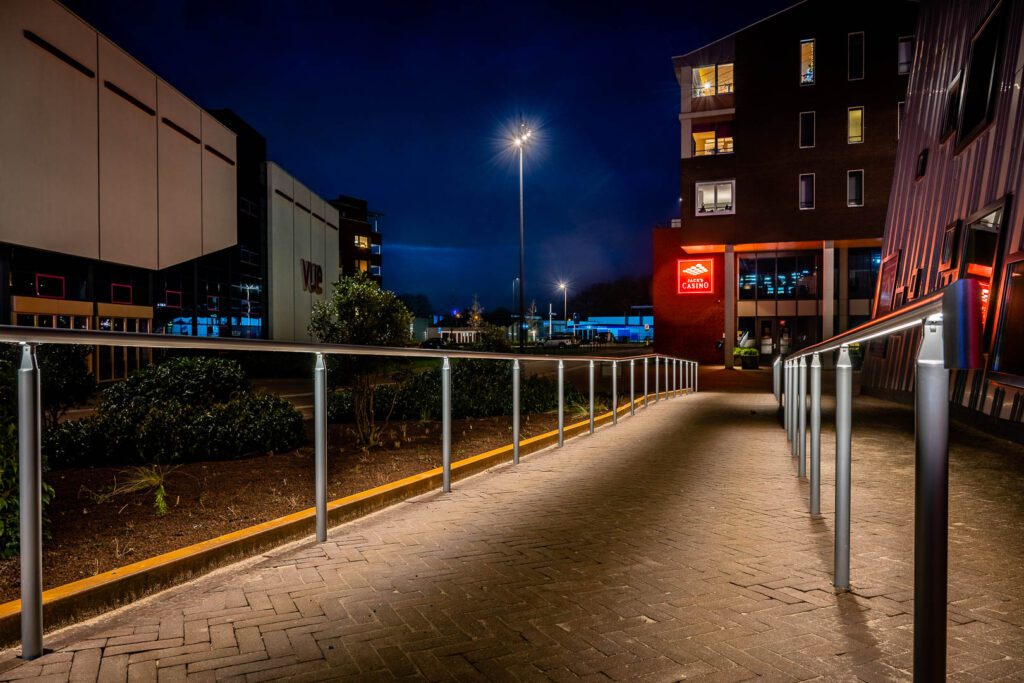 Trapverlichting Amphion theater Doetinchem rolstoelingang